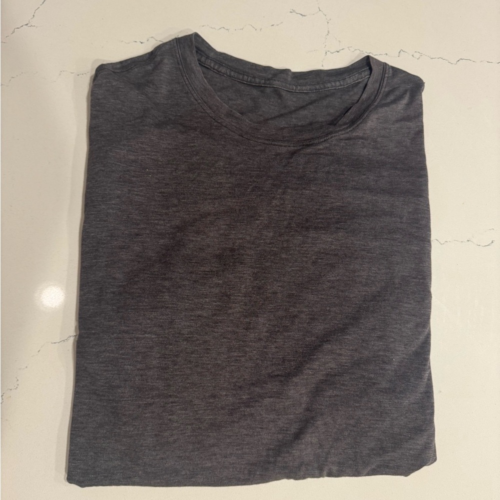 lululemon athletica Gray Long Sleeve Tee